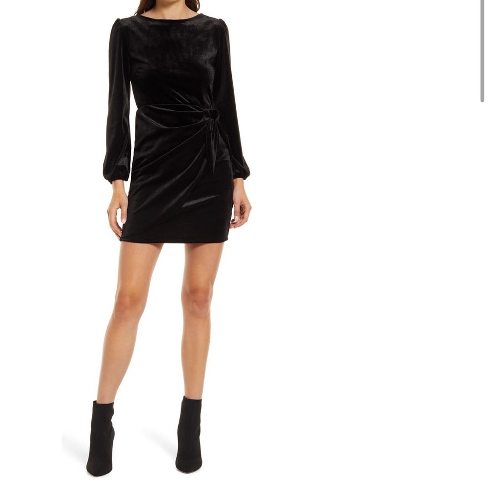 ✨NWOT✨ Velvet Cocktail Dress